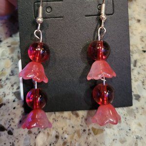 Flower ball Earrings with red flower pedal